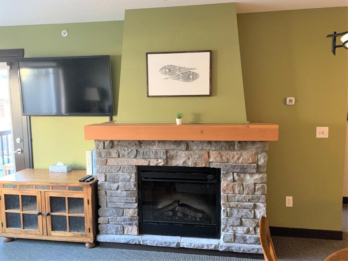 Fenwick Vacation Rentals - Scenic 1 Bedroom Plus Den, Pet Friendly Dead Mans Flats Экстерьер фото
