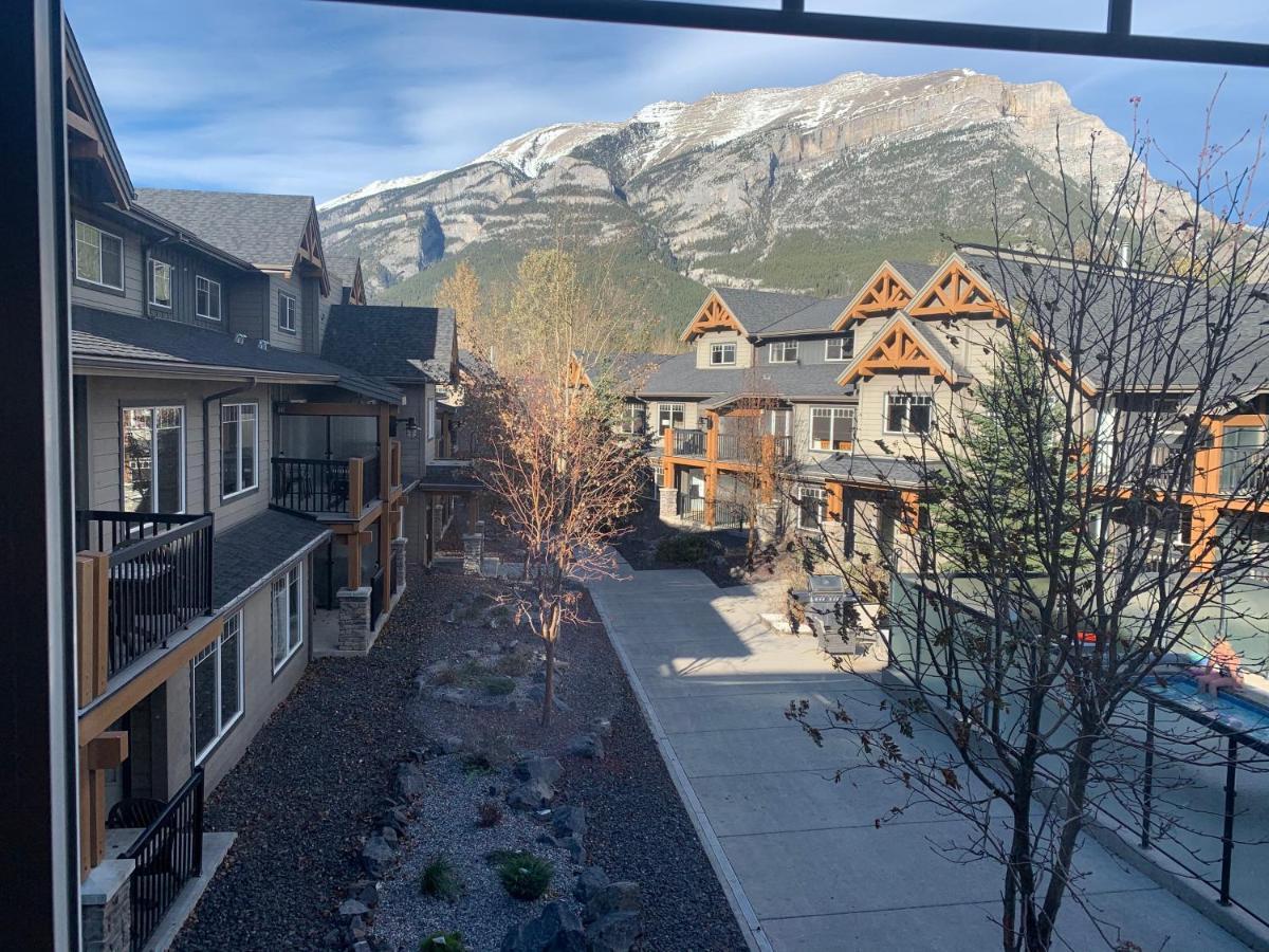 Fenwick Vacation Rentals - Scenic 1 Bedroom Plus Den, Pet Friendly Dead Mans Flats Экстерьер фото