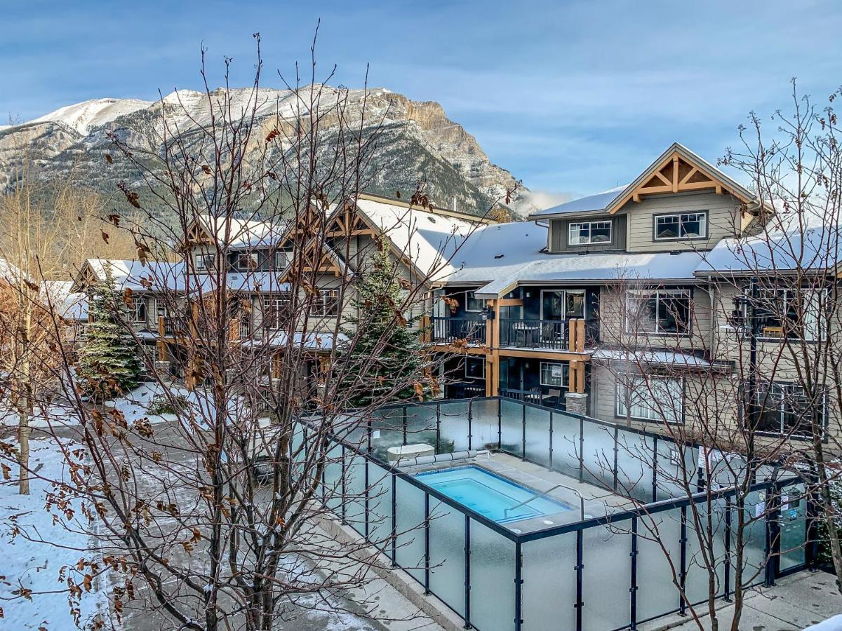 Fenwick Vacation Rentals - Scenic 1 Bedroom Plus Den, Pet Friendly Dead Mans Flats Экстерьер фото