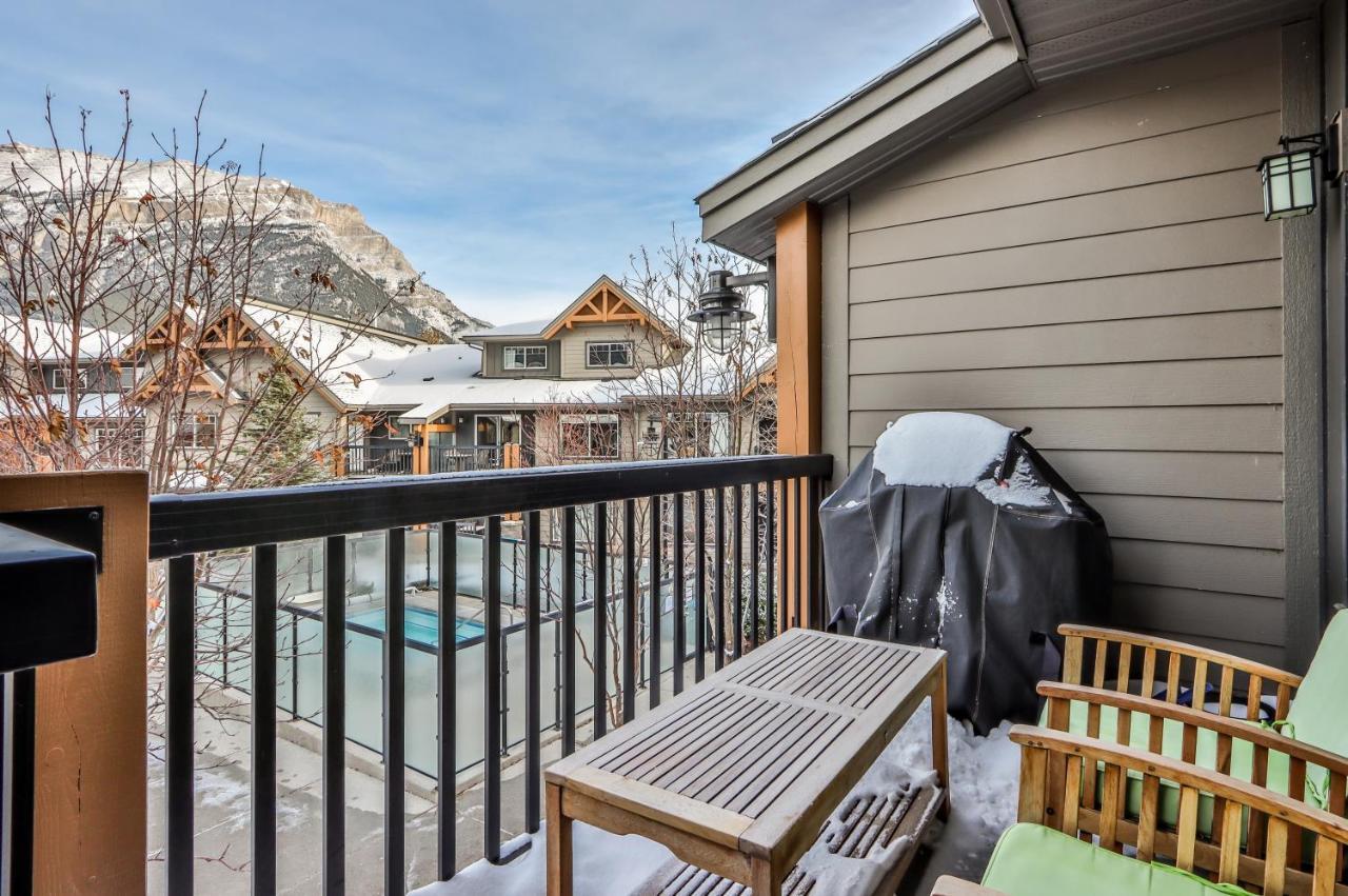Fenwick Vacation Rentals - Scenic 1 Bedroom Plus Den, Pet Friendly Dead Mans Flats Экстерьер фото